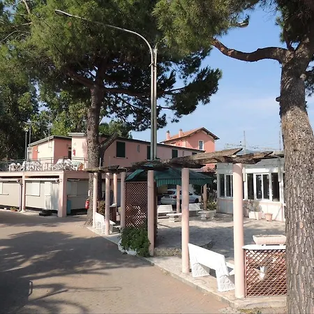 Rivamare Campingplatz Albenga