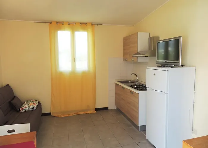 Rivamare Κάμπινγκ Αλμπένγκα