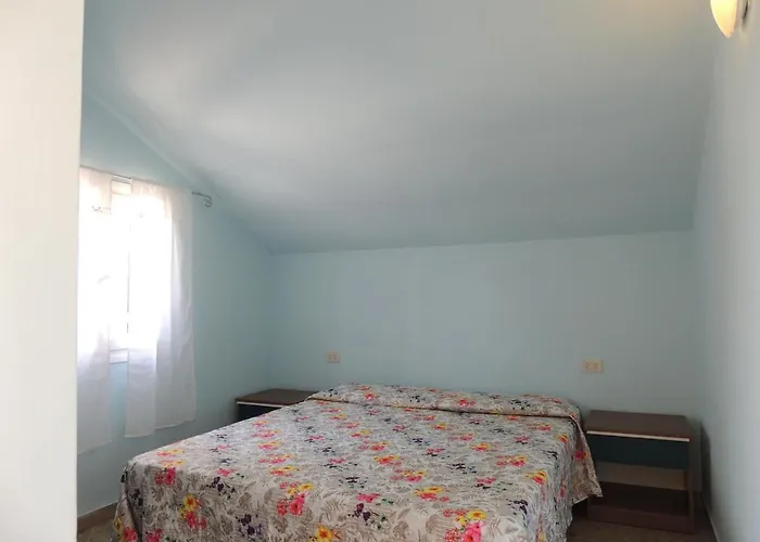 Rivamare Κάμπινγκ Αλμπένγκα